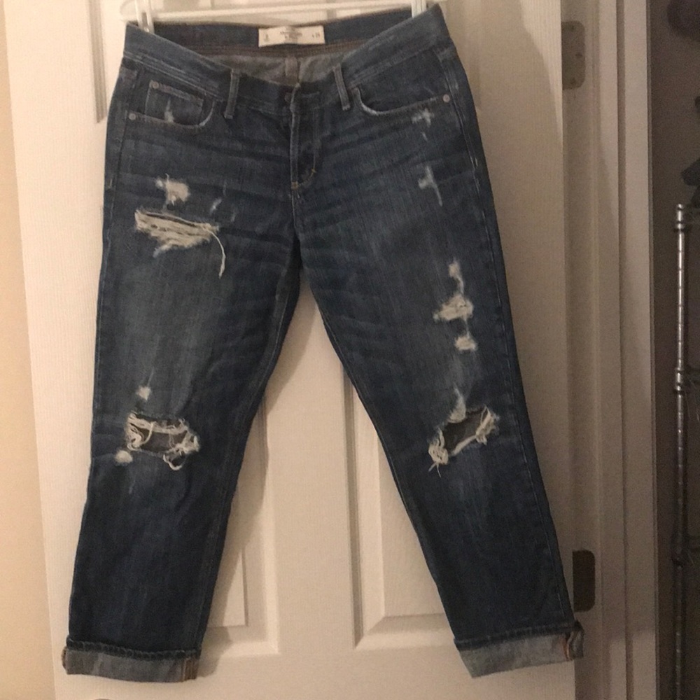 Abercrombie Crop Size 29